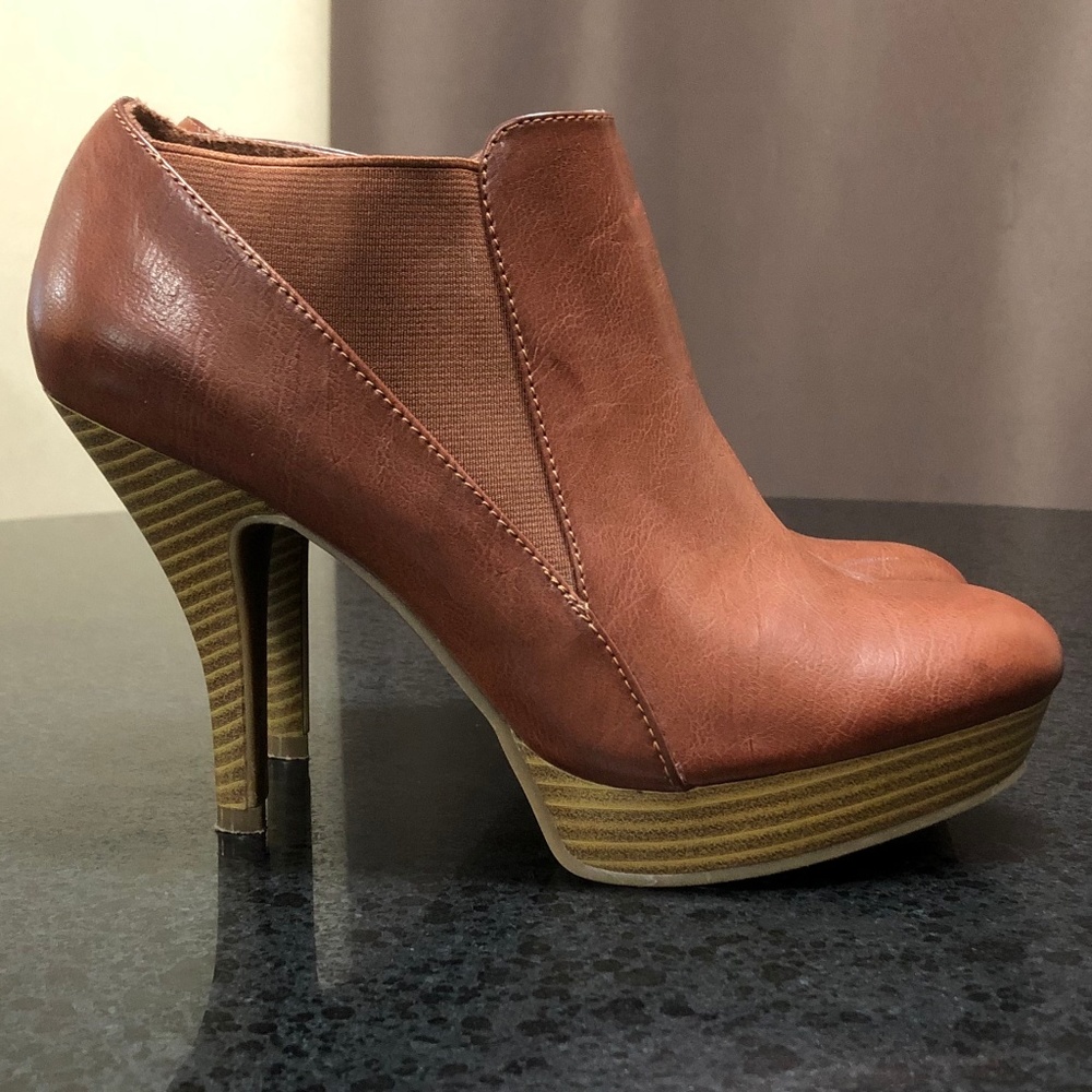 Unlisted by Kenneth Cole Brown Ankle Bootie